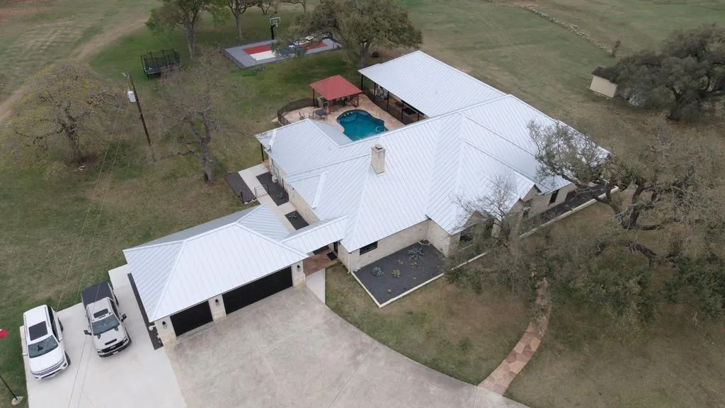 Metal roofing hail replacement Bulverde Texas