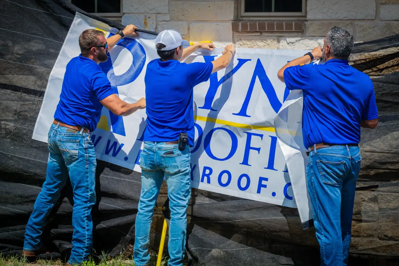 lynx-roofing-group-photo-roof-replacement